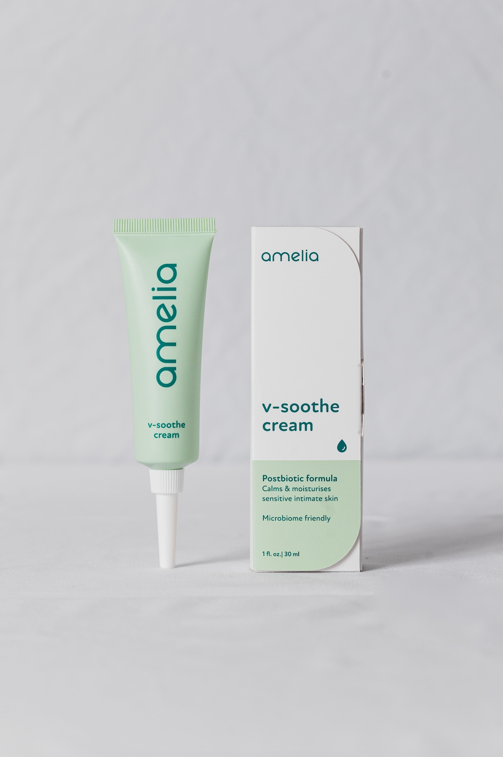 Amelia Bio V-Soothe vaginal moisturiser for intimate hydration and comfort